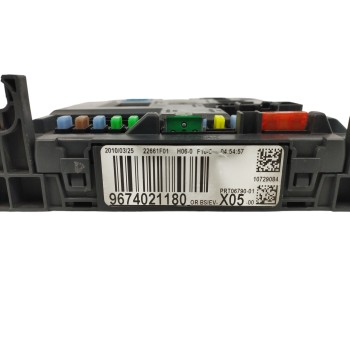 Recambio de caja reles / fusibles para citroën c3 picasso 1.6 16v hdi referencia OEM IAM 9674021180  