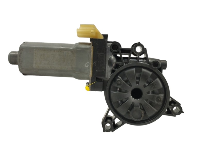 Recambio de motor elevalunas trasero izquierdo para kia carens (un) 1.6 crdi cat referencia OEM IAM 834501D000  