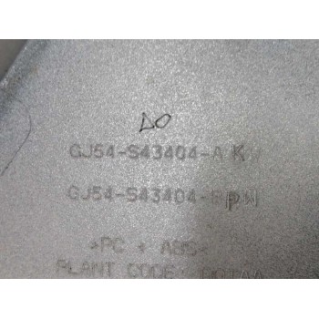 Recambio de moldura para ford kuga (cbs) referencia OEM IAM GJ54S43404A TRASERA PORTON BLANCO PERLA