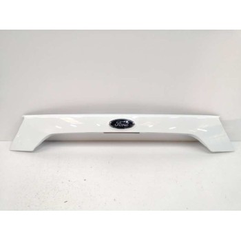 Recambio de moldura para ford kuga (cbs) referencia OEM IAM GJ54S43404A TRASERA PORTON BLANCO