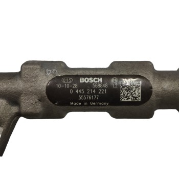 Recambio de rampa inyectora para opel insignia sports tourer edition referencia OEM IAM 55576177 0445214221 