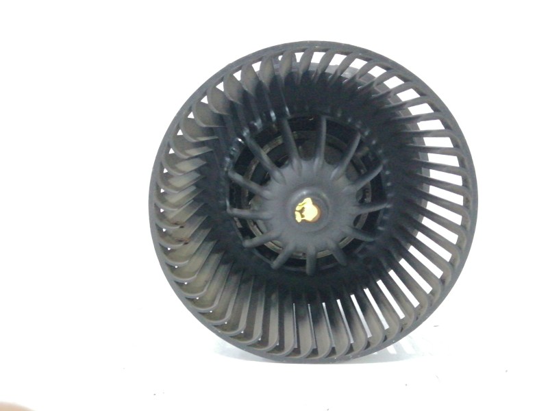 Recambio de motor calefaccion para citroën c2 1.4 hdi referencia OEM IAM 665878C  