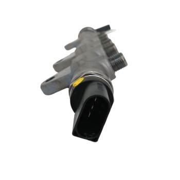 Recambio de rampa inyectora para bmw serie x1 (f48) 2.0 16v turbodiesel referencia OEM IAM 857923902 0445214370 