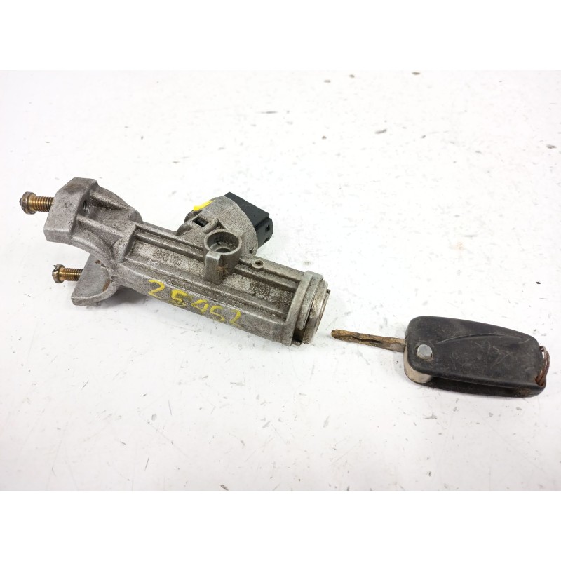 Recambio de antirrobo para fiat ducato caja cerrada 15 (desde 03.02) 2.8 jtd cat referencia OEM IAM 8365TRW  