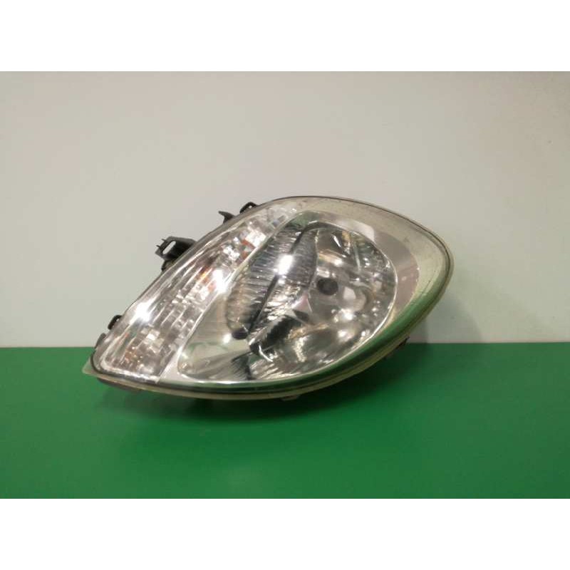 Recambio de faro derecho para renault kangoo (f/kc0) luxe privilege referencia OEM IAM 820058933  