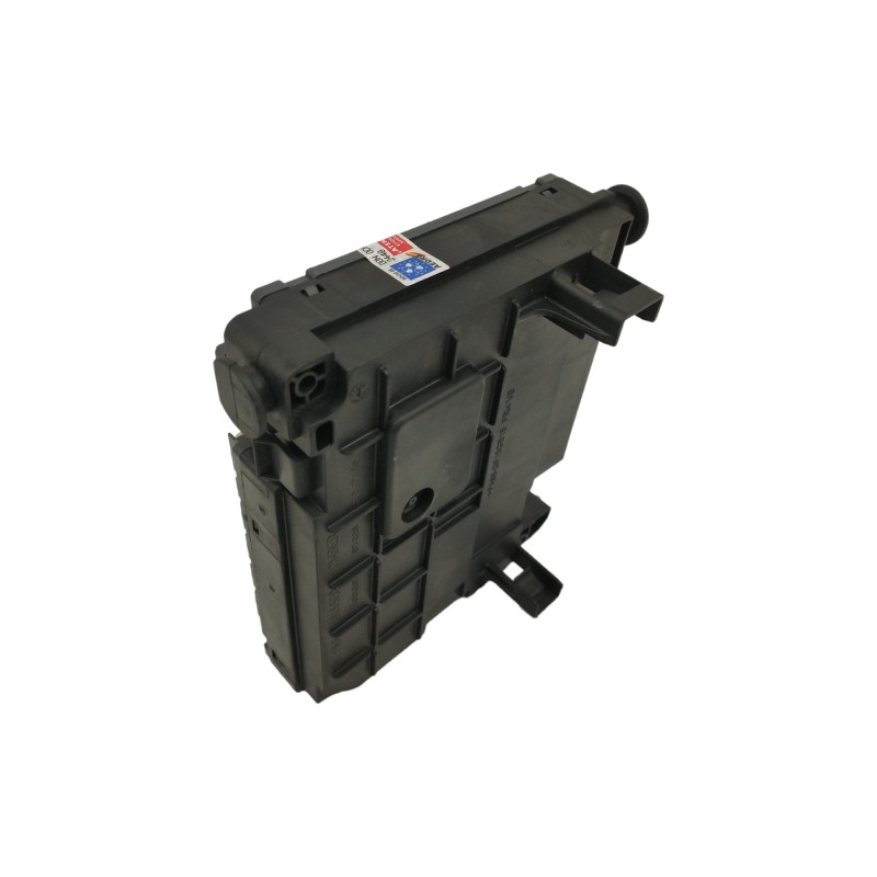 CAJA RELES / FUSIBLES