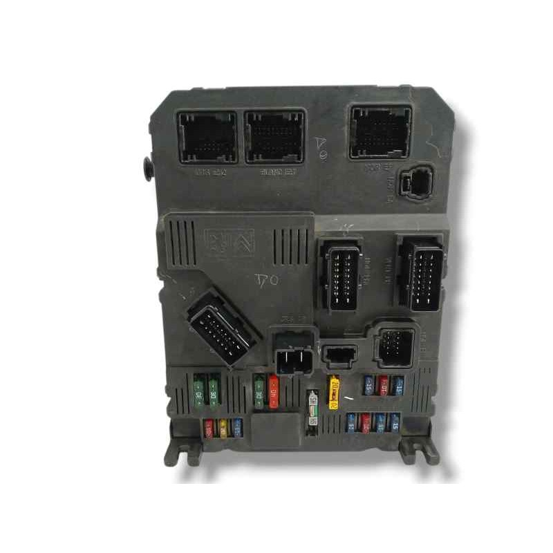 Recambio de caja reles / fusibles para citroën c3 1.4 hdi referencia OEM IAM 9646775080  