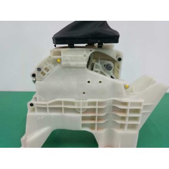 Recambio de palanca cambio para kia niro drive referencia OEM IAM 46701D4430 POMO POCO DAÑADO 