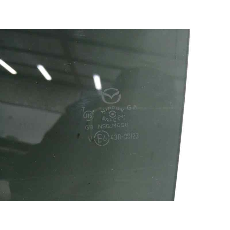 LUNA TRASERA DERECHA