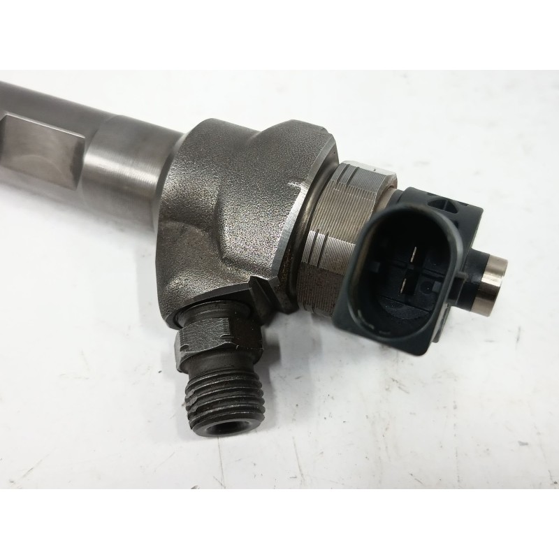 INYECTOR 0445110369