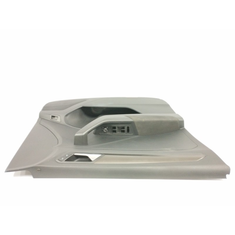 GUARNECIDO PUERTA DELANTERA IZQUIERDA NEGRO