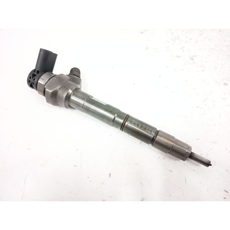Recambio de inyector para volkswagen scirocco iii (137, 138) 2.0 tdi referencia OEM IAM 03L130277L 0445110369 