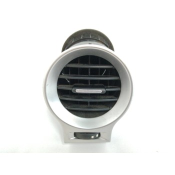 REJILLA AIREADORA 68750JY00A CENTRAL DERECHA 