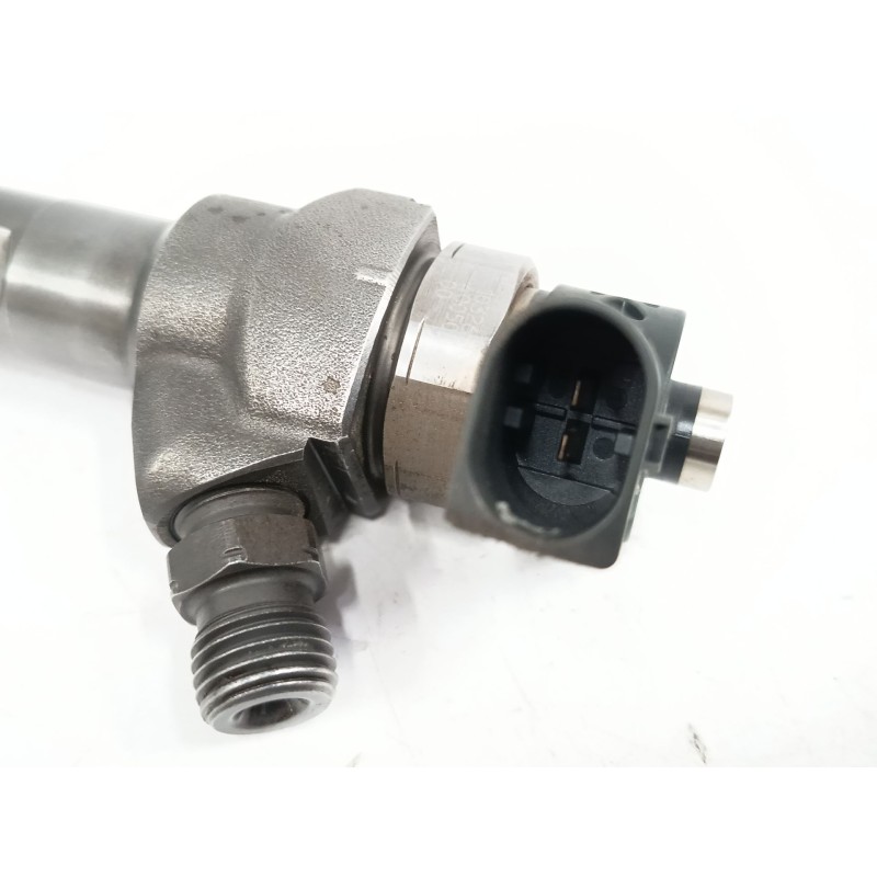 INYECTOR 0445110369