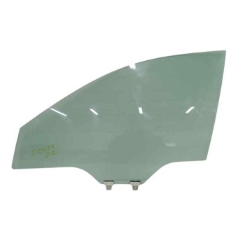 LUNA DELANTERA IZQUIERDA 61011FG110 