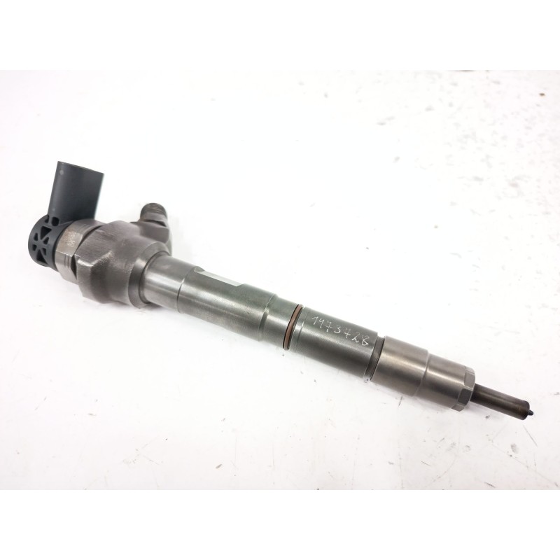 Recambio de inyector para volkswagen scirocco iii (137, 138) 2.0 tdi referencia OEM IAM 03L130277L 0445110369 
