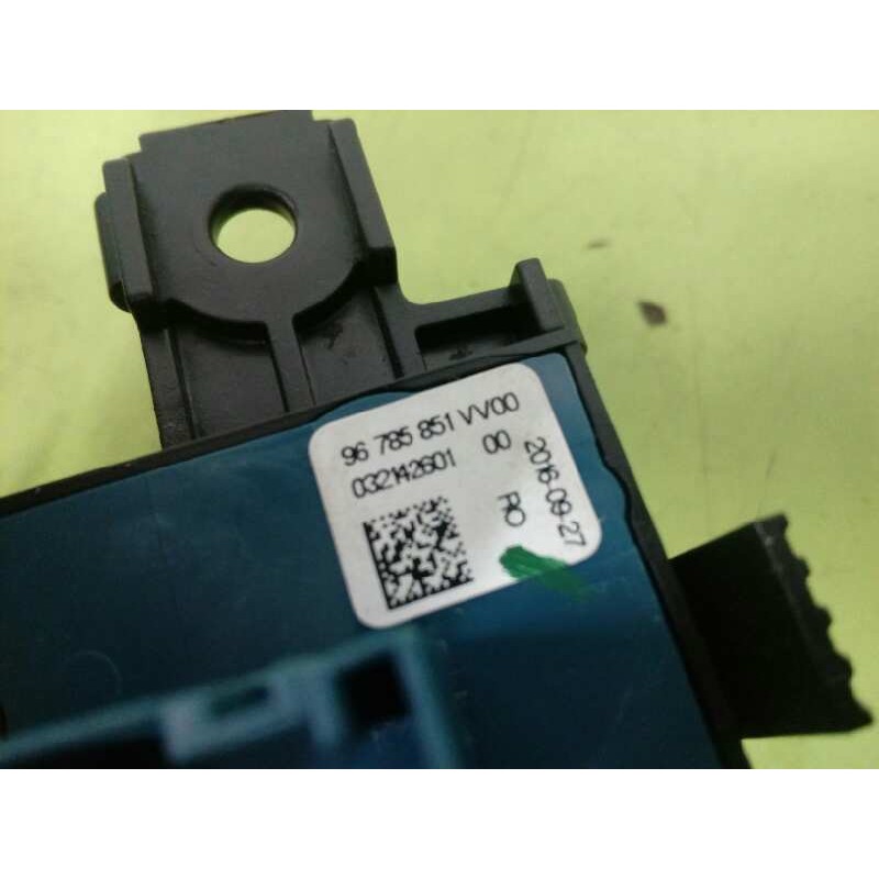 PALANCA FRENO DE MANO INTERRUPTOR 032142601