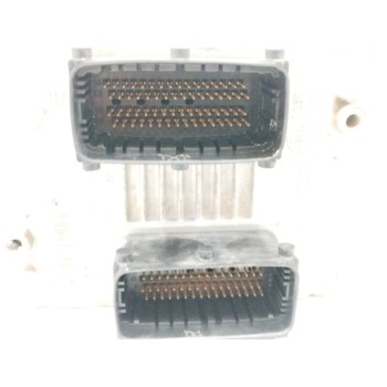 Recambio de centralita motor uce para opel meriva 1.4 16v referencia OEM IAM 55353613 0261208255 