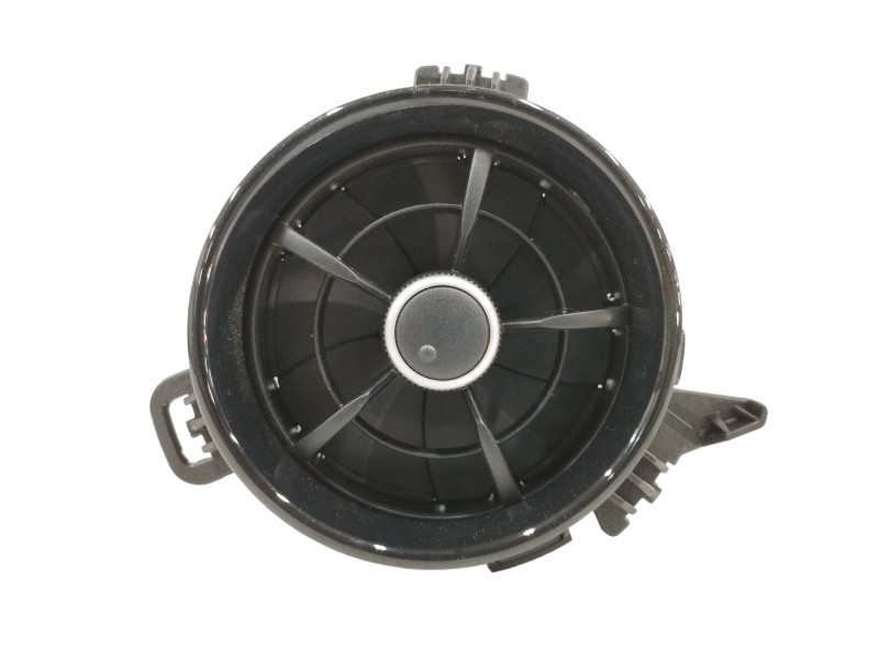 Recambio de rejilla aireadora para toyota yaris 1.5 16v cat referencia OEM IAM 5556862280 LADO IZQUIERDO 