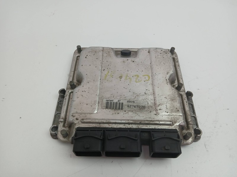 Recambio de centralita motor uce para peugeot 206 berlina 2.0 hdi cat referencia OEM IAM 9642013980  
