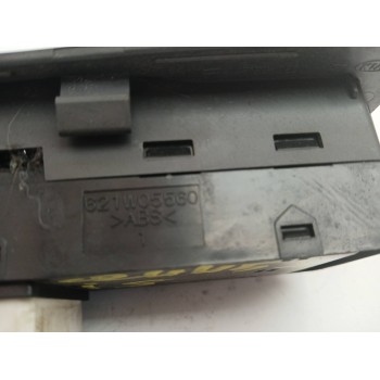 Recambio de mando elevalunas delantero izquierdo para kia cerato 2.0 turbodiesel cat referencia OEM IAM 621W05560  