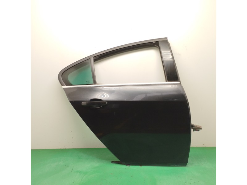 Recambio de puerta trasera derecha para opel insignia berlina 2.0 16v cdti referencia OEM IAM Recambio de puerta trasera derecha para opel insignia berlina 2.0 16v cdti referencia OEM IAM