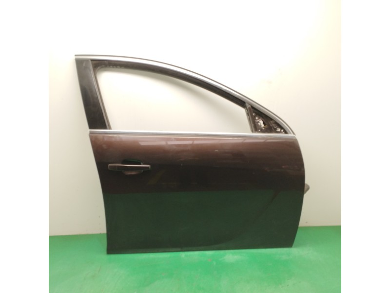 Recambio de puerta delantera derecha para opel insignia berlina 2.0 cdti cat referencia OEM IAM Recambio de puerta delantera derecha para opel insignia berlina 2.0 cdti cat referencia OEM IAM