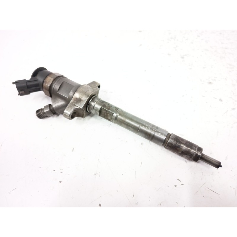 Recambio de inyector para citroën c3 picasso 1.6 16v hdi referencia OEM IAM 0445110311  
