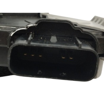 Recambio de cerradura puerta trasera derecha para hyundai ioniq tecno hybrid referencia OEM IAM 81420G2000  