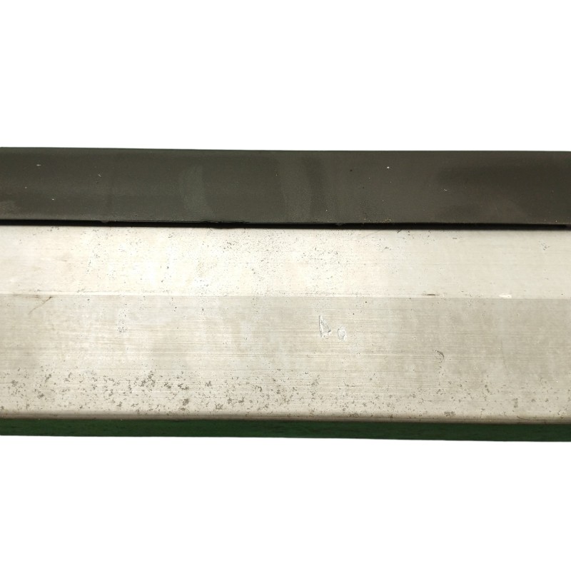 REFUERZO PARAGOLPES DELANTERO