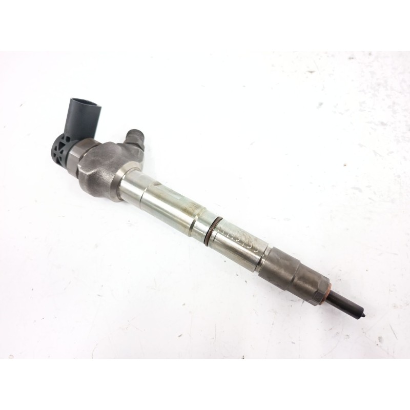 Recambio de inyector para seat leon st (5f8) 2.0 tdi referencia OEM IAM 04L130277AC 0445110469 