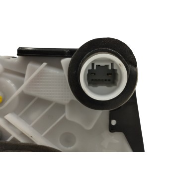 Recambio de cerradura puerta delantera derecha para toyota yaris 1.5 16v cat referencia OEM IAM U3111130  