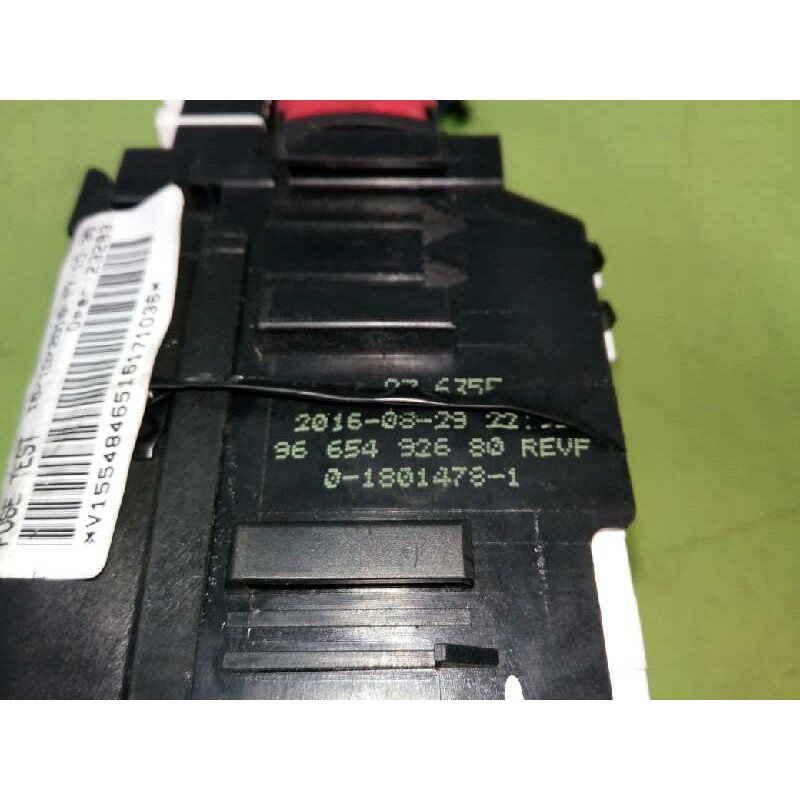 CAJA RELES / FUSIBLES