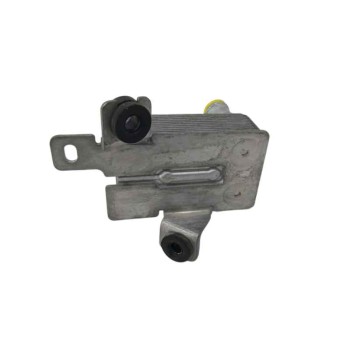 Recambio de enfriador aceite motor para kia niro e-niro drive referencia OEM IAM 25670K4000  