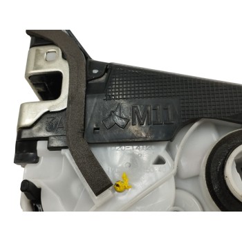 Recambio de cerradura puerta trasera izquierda para toyota yaris 1.5 16v cat referencia OEM IAM U2014120  
