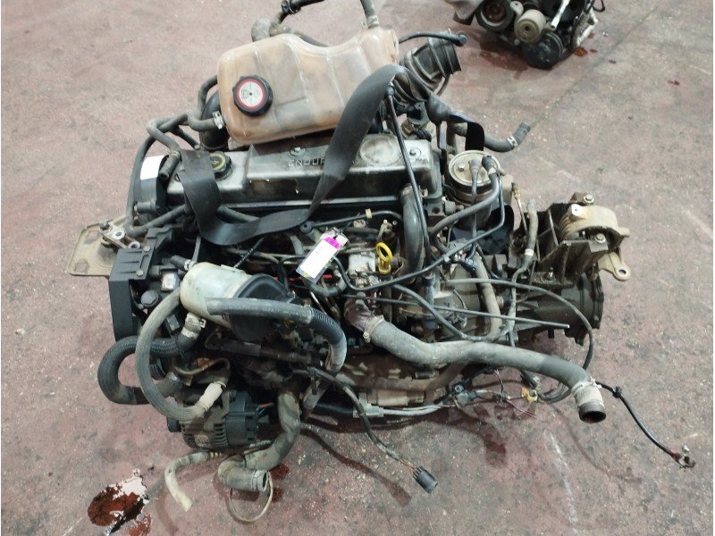 Recambio de motor completo para ford fiesta berlina 1.8 diesel cat referencia OEM IAM RTJ 83229 KM 