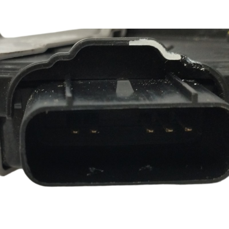 CERRADURA PUERTA TRASERA IZQUIERDA