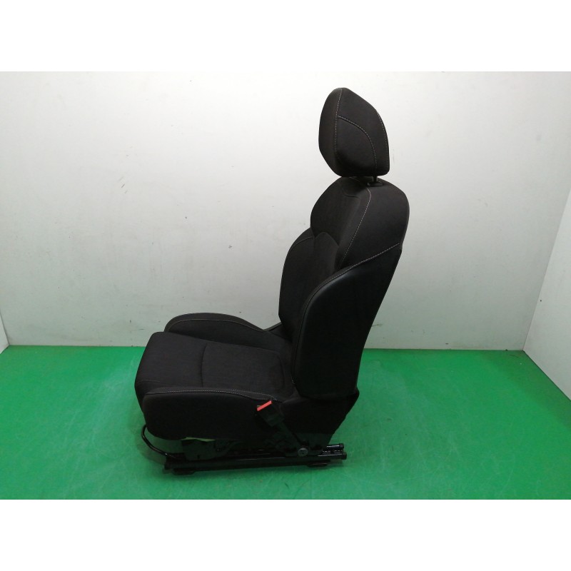 ASIENTO DELANTERO DERECHO
