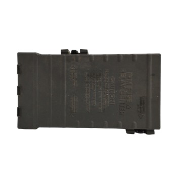 CAJA RELES / FUSIBLES P04748455AC 