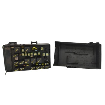 Recambio de caja reles / fusibles para chrysler voyager (rg) 3.3 v6 cat referencia OEM IAM P04748455AC  