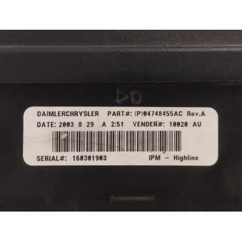 Recambio de caja reles / fusibles para chrysler voyager (rg) 3.3 v6 cat referencia OEM IAM P04748455AC  