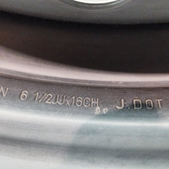 Recambio de neumatico repuesto para renault kadjar 1.6 dci diesel fap energy referencia OEM IAM 403004EA0B 6,5JJX16CH 