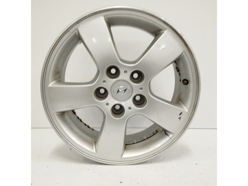Recambio de llanta para hyundai tucson (jm) 2,0 classic 4x2 referencia OEM IAM 529102E370 6,5JX16ET46 5H 5X115