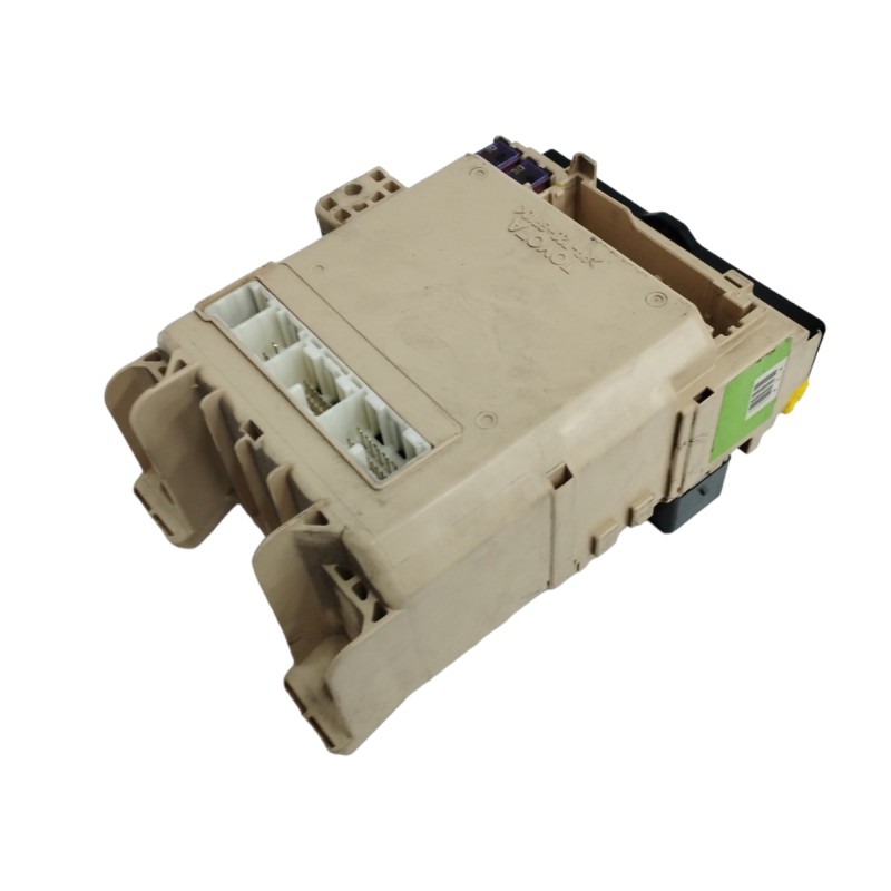 CAJA RELES / FUSIBLES