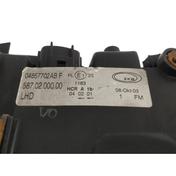 Recambio de faro derecho para chrysler voyager (rg) 3.3 v6 cat referencia OEM IAM 04857702AB PARA PULIR 