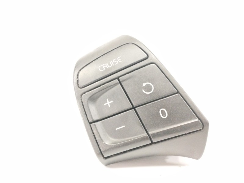 Recambio de mando volante para volvo v50 familiar 2.0 diesel cat referencia OEM IAM 30739638 LADO IZQUIERDO Recambio de mando volante para volvo v50 familiar 2.0 diesel cat referencia OEM IAM 30739638 LADO IZQUIERDO