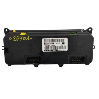 Recambio de mando climatizador para chrysler voyager (rg) 3.3 v6 cat referencia OEM IAM P05005004AL OBSERVAR FOTOS 