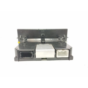 Recambio de pantalla multifuncion para volvo v50 familiar 2.0 diesel cat referencia OEM IAM 30797719 69199100 