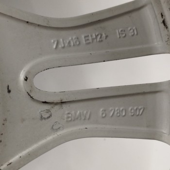 Recambio de llanta para bmw serie 3 berlina (e36) 2.5 turbodiesel cat referencia OEM IAM 6780907 7JX16EH2 IS31 5H 5X120