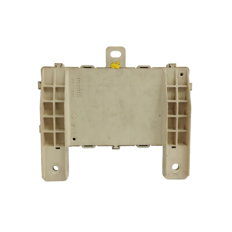 CAJA RELES / FUSIBLES